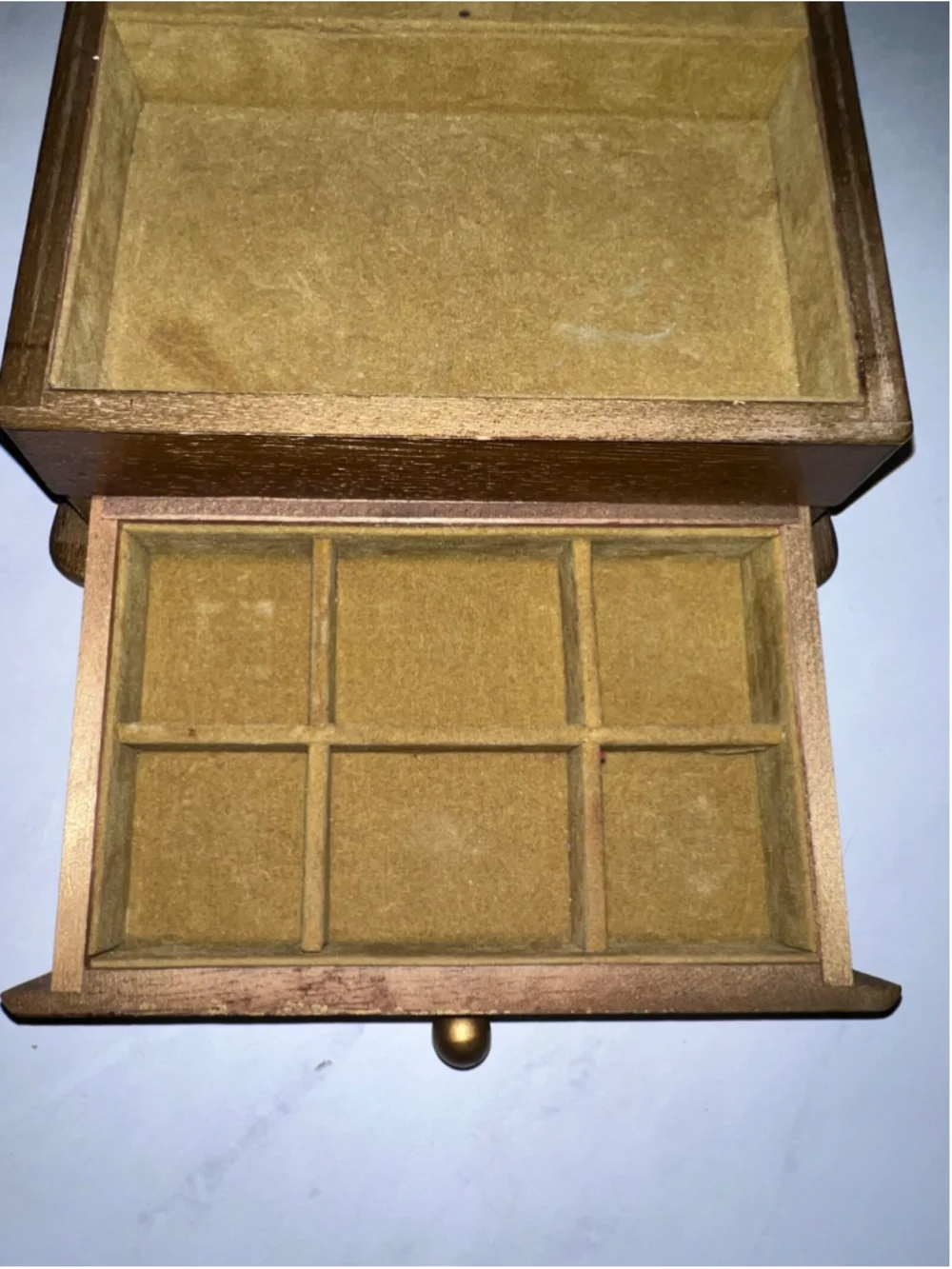 Romantic Vintage Jewelry Box with Portrait Lid Gothic